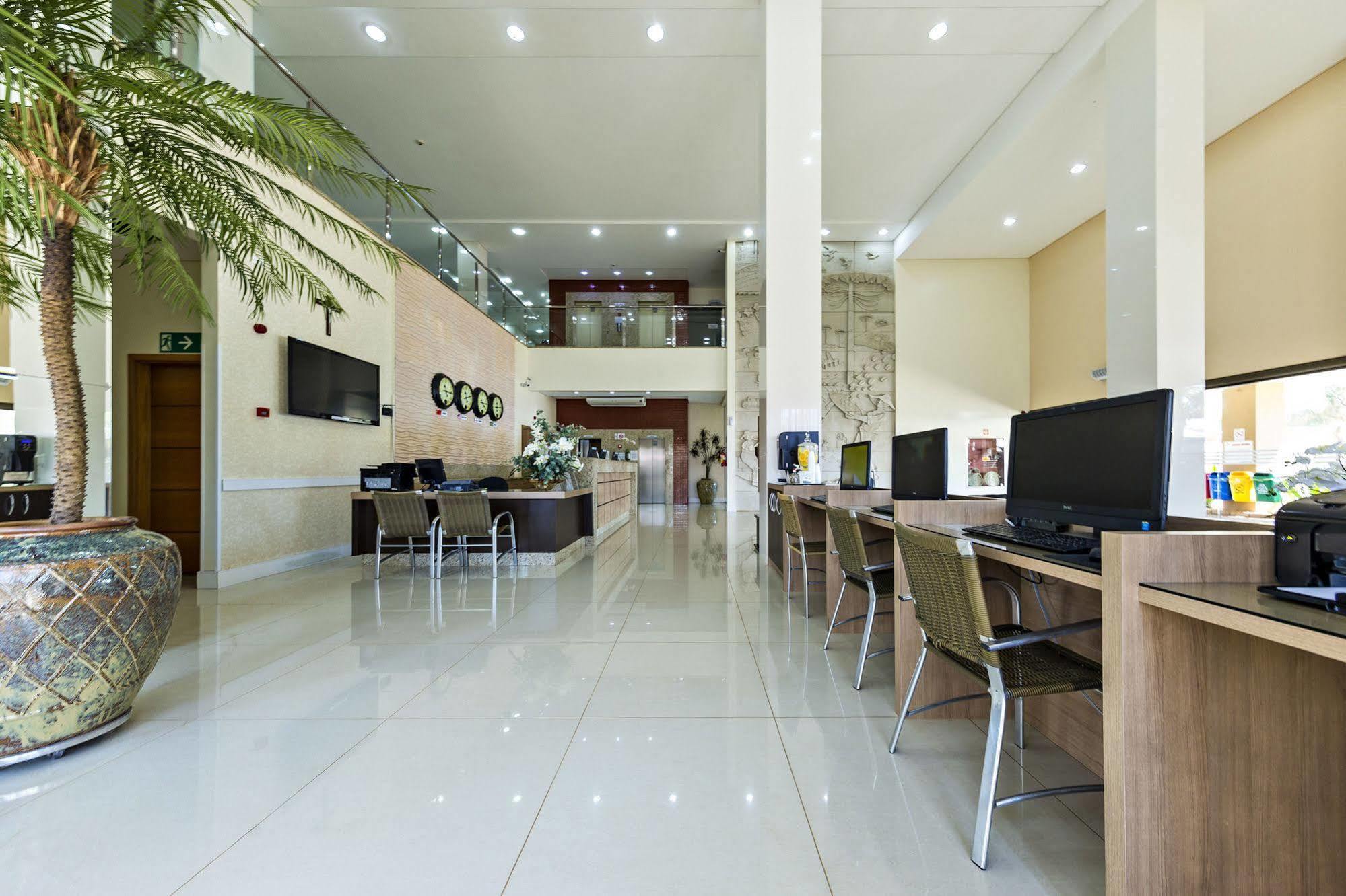 Hotel Thomasi Express Maringa Exterior photo
